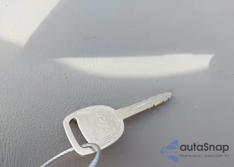 2004 Chevrolet Suburban 1500 Ls z USA, uszkodzony, nr VIN 1GNEC16Z24J155696